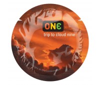 Презерватив ONE Color Sensations - ONE trip tot cloud nine (Orange) 1 шт